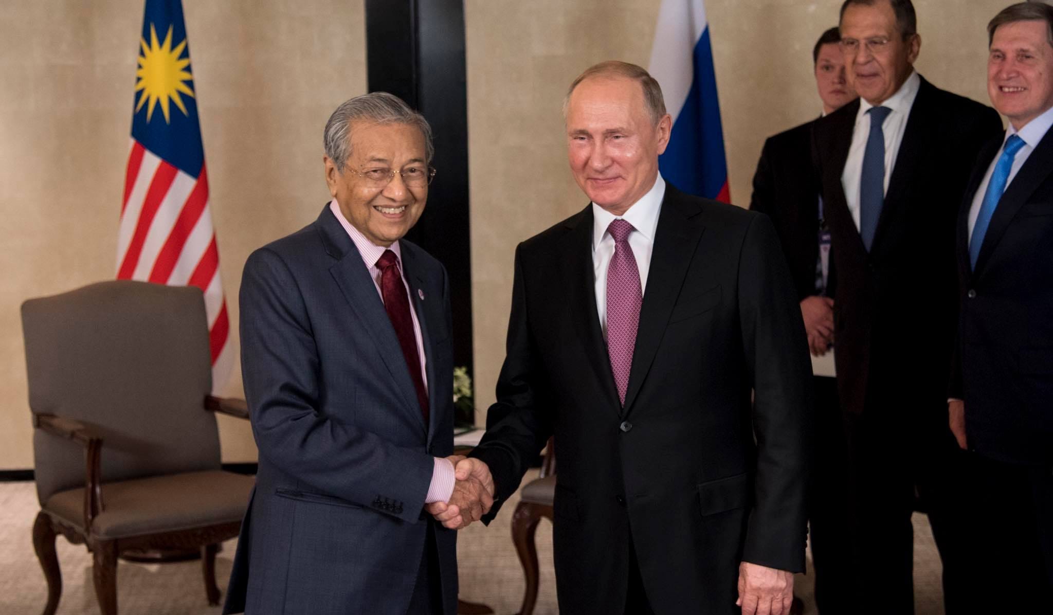 Mahathir proves that old dictators are obsessed about land