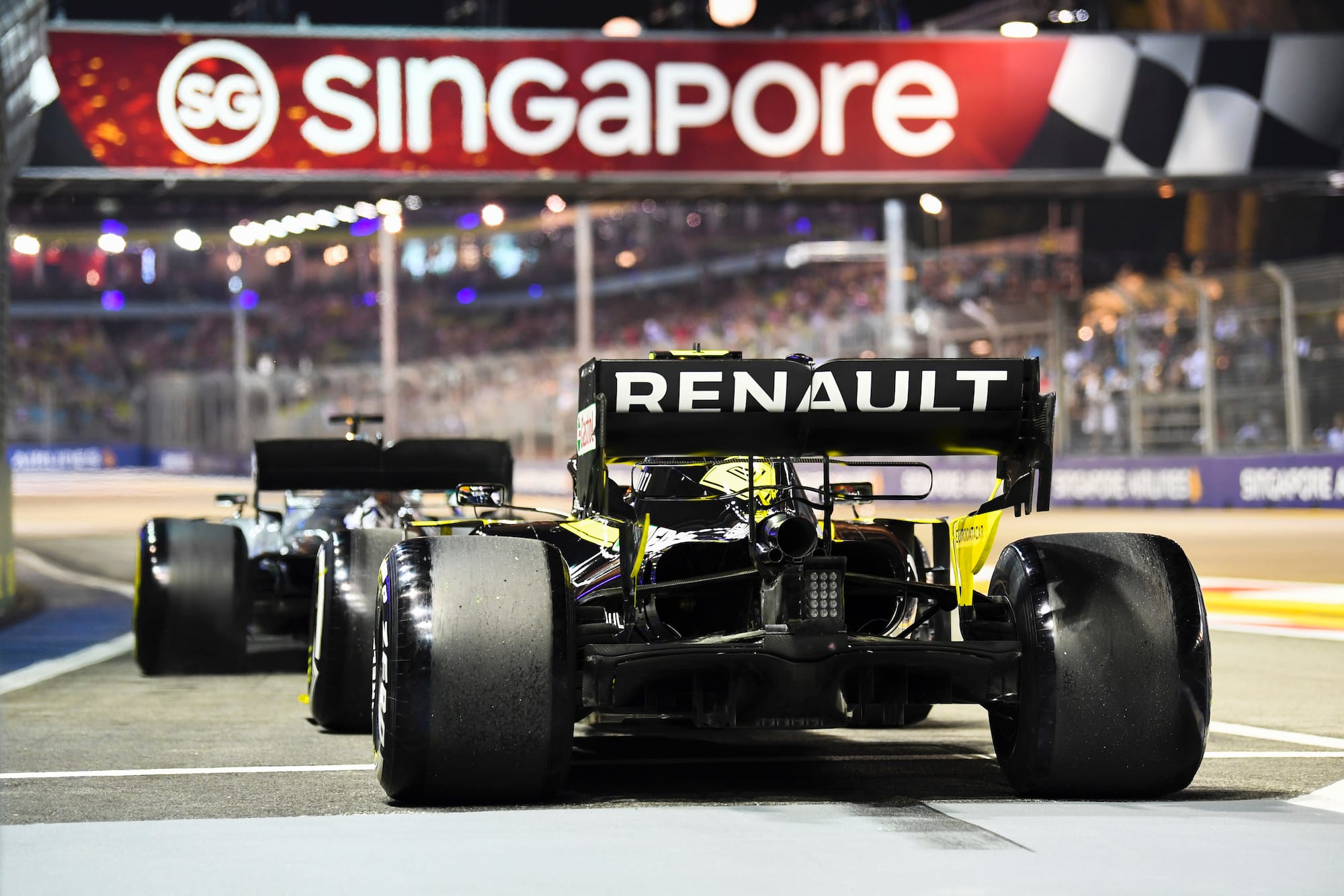 Formula 1 race in Singapore is an excellent deal, so stop complaining about it